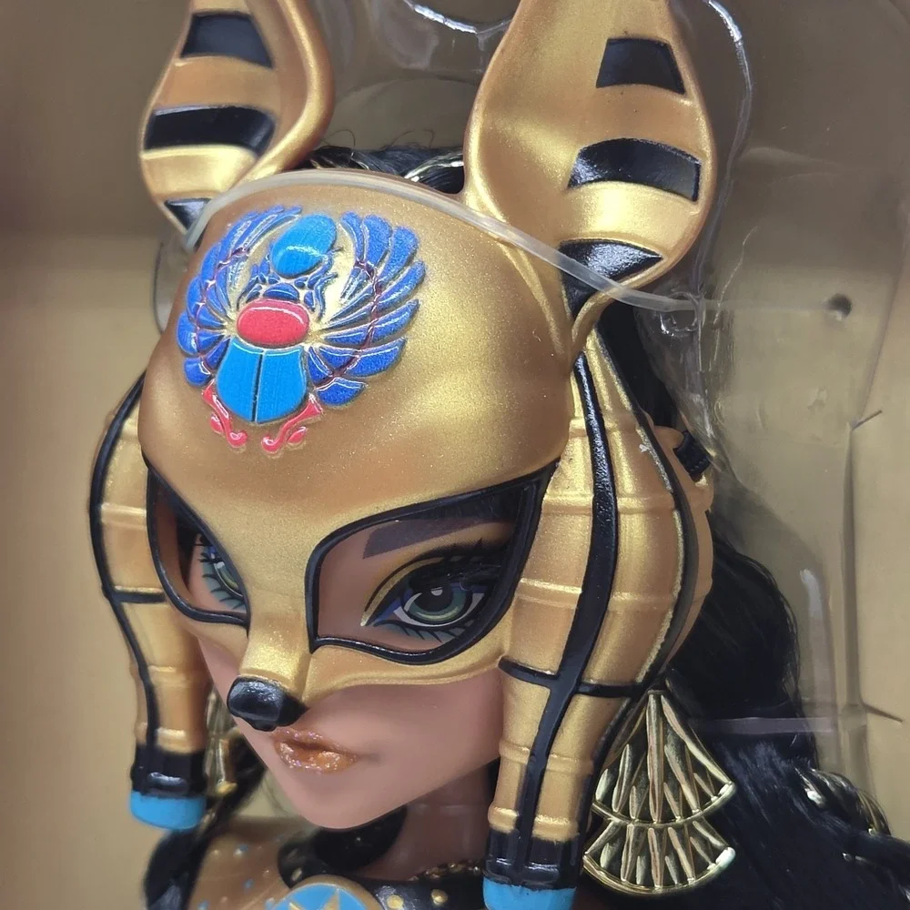 NEW Monster High Cleo de Nile Haunt Couture Midnight Runway Doll Mattel Shipper